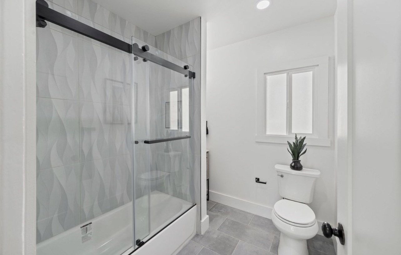Clean short term rental bathroom prepared for the next guest